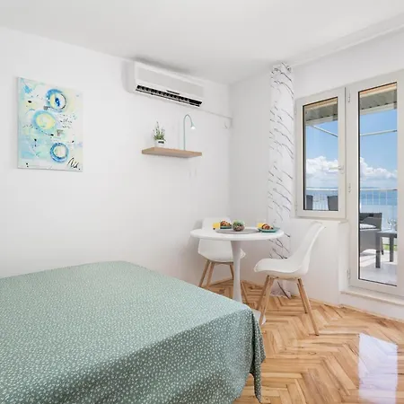 Rozi Apartament